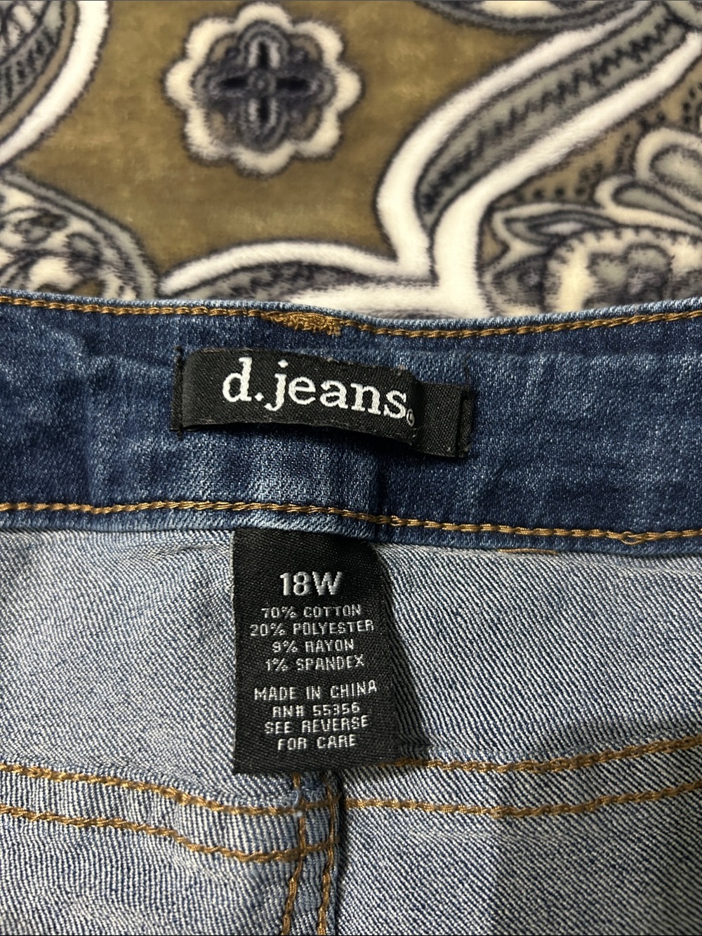 d. jeans Dark Blue Rolled Hem Denim Shorts - Picture 6 of 12